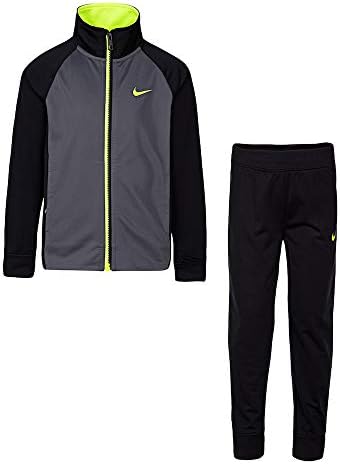 Classic Fit Nike Boys Futura Tricot Jacket Pants Set