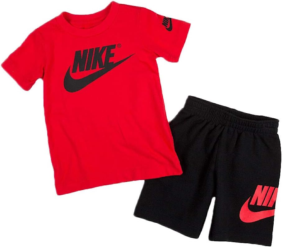 Nike Boys athletic shorts set baili
