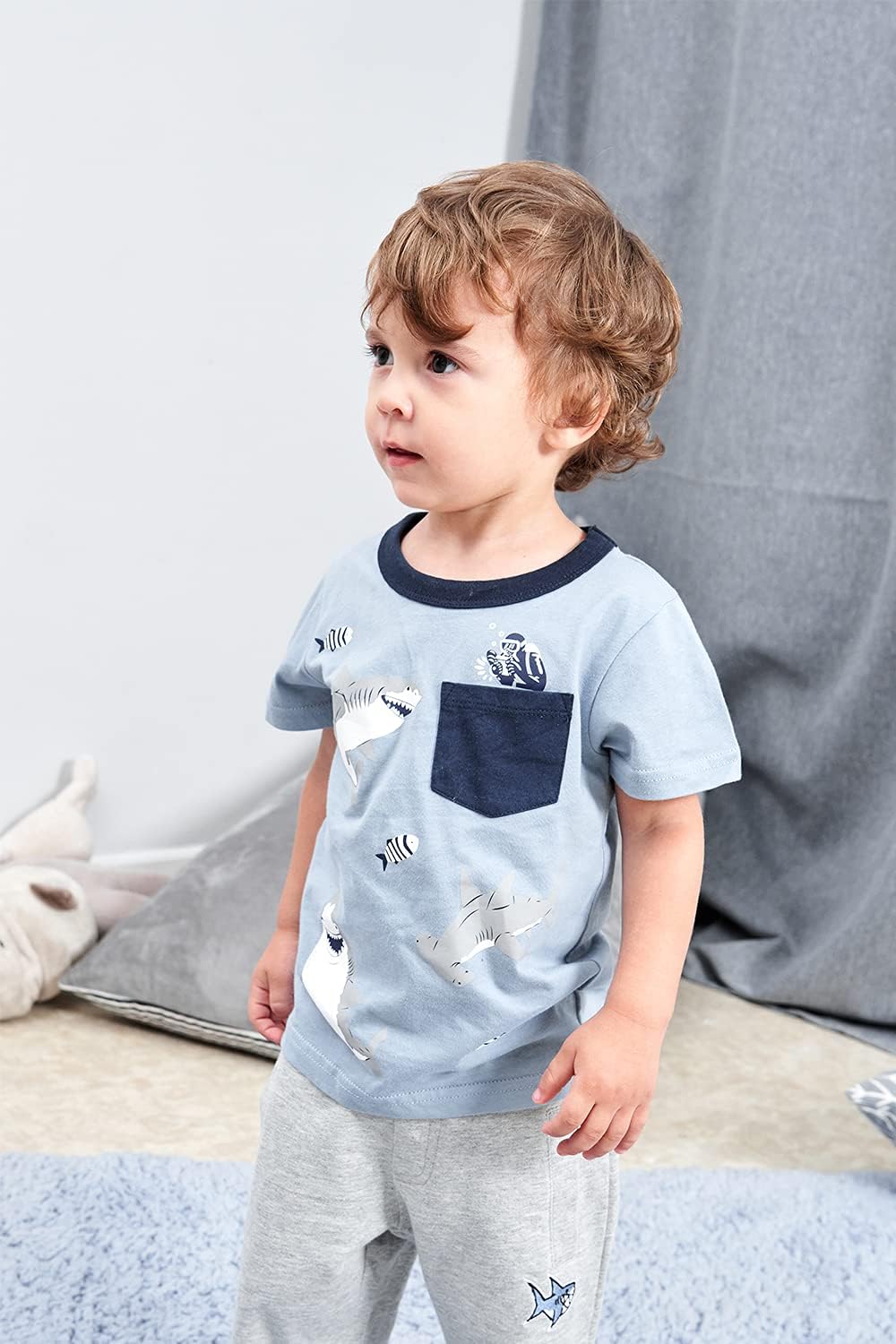 BINIDUCKLING Boys Shark Patterned T-Shirt and Shorts 2-7 Years