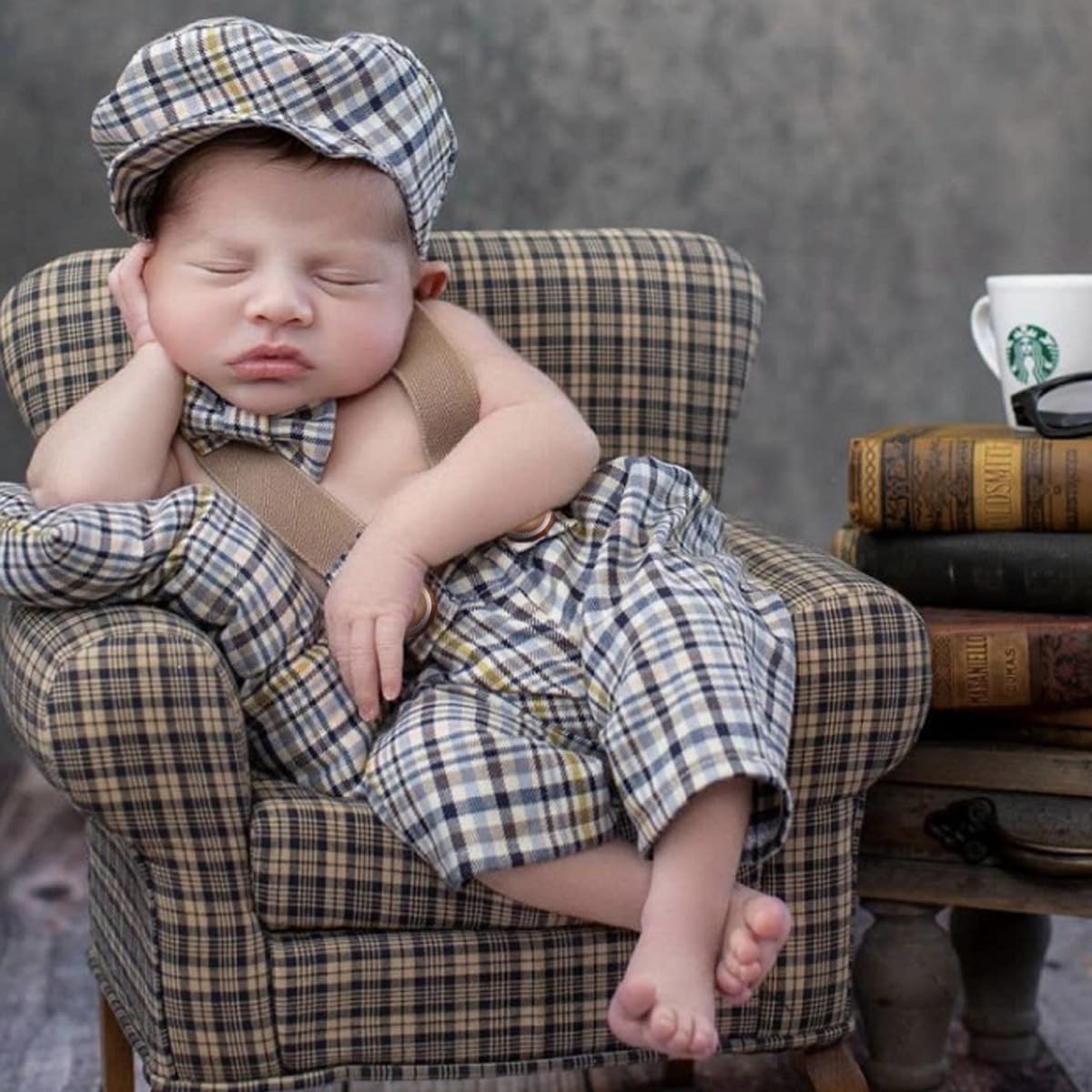 Vomdrok - Newborn Photography set Cutesy Overalls with Hat Bowtie