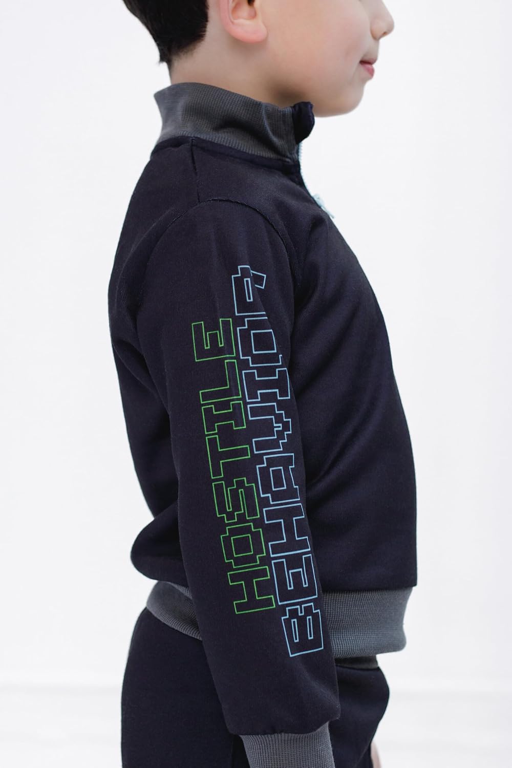 Minecraft Creeper Fleece Half Zip Set for Boys Adorable and Cozy
