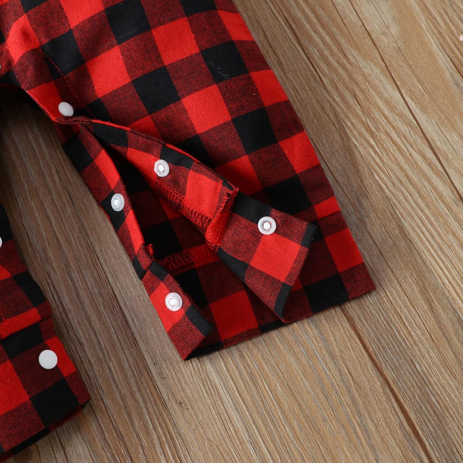 Perfect Winter Outfits for Boys Cozy Plaid Sets for Christmas Halloween
